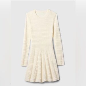NWT GAP Cream Knit Long Sleeve Dress